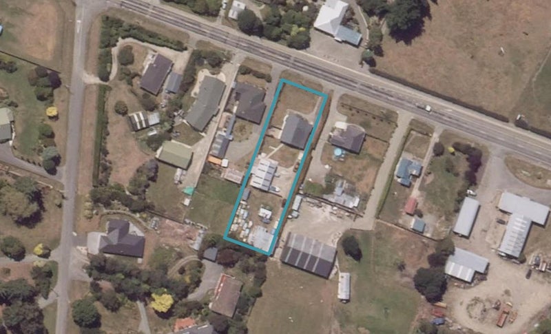 42 Weston Road, Waiareka Junction, Oamaru - Carousel 1