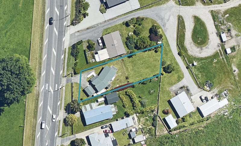526 Ngongotaha Road, Fairy Springs, Rotorua - Carousel 1