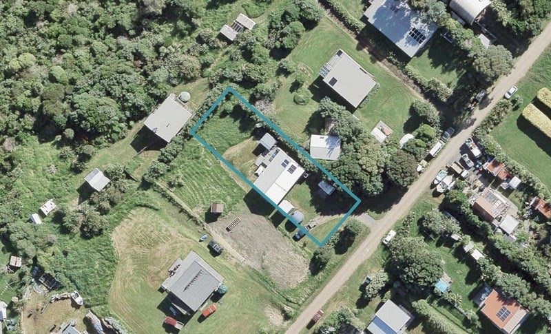 20 Ocean View Crescent, Rakino Island, Auckland - Carousel 1