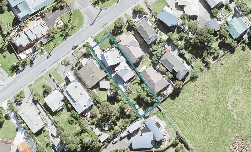12 Alexander Road, Algies Bay, Warkworth - Carousel 1