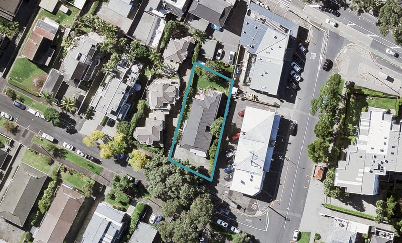 1/24 Eltham Road, Kohimarama, Auckland - Carousel 1