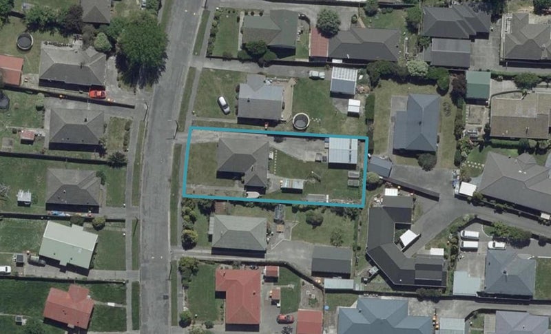36 Lambeth Crescent, Redwood, Christchurch - Carousel 1