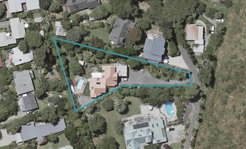 6 Southleigh, RAUMATI SOUTH, PARAPARAUMU - Carousel 1