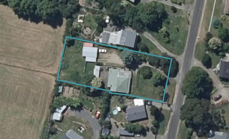 7 Jervois Terrace, Ohau, Levin - Carousel 1