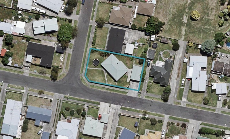 13 Clark Avenue, Pirimai, Napier - Carousel 1