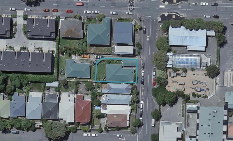 24 Stanley Street, Berhampore, Wellington - Carousel 1