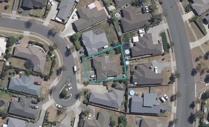 29 Holford Place, Huntington, Hamilton - Carousel 1