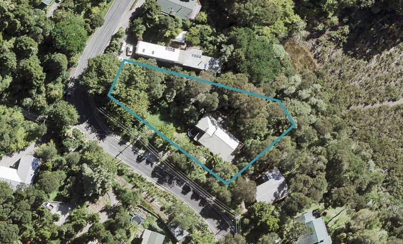 112 Laingholm Drive, Laingholm, Auckland - Carousel 1