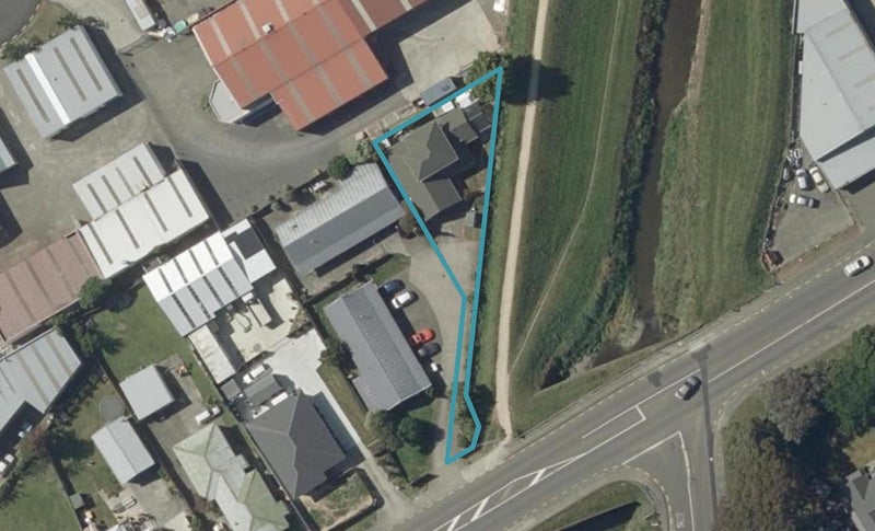 419 Tremaine Avenue, Takaro, Palmerston North - Carousel 1