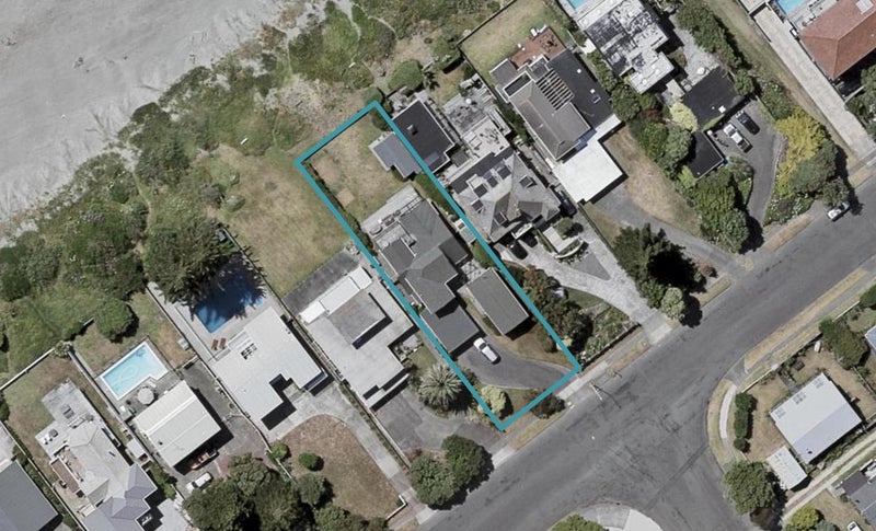 133 Tutere Street, Waikanae Beach, Waikanae - Carousel 1