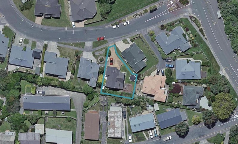 9 Ring Lane, Paparangi, Wellington - Carousel 1