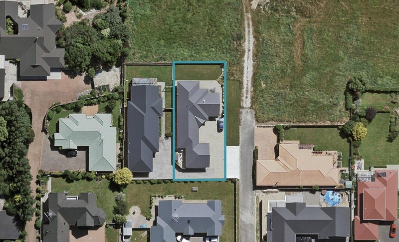 7 Somerset Lane, Rosedale, Invercargill - Carousel 1