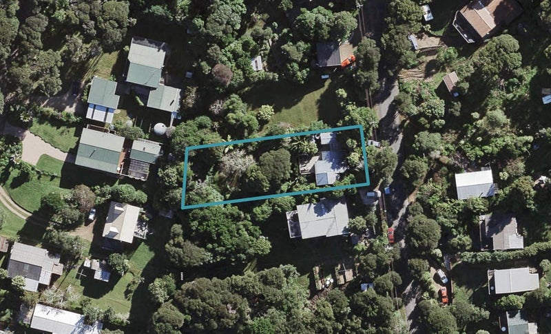 56 O'Brien Road, Ōmiha, Waiheke Island - Carousel 1