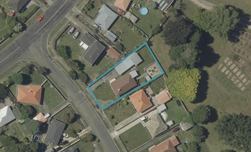 4 Winchester Street, Awapuni, Palmerston North - Carousel 1