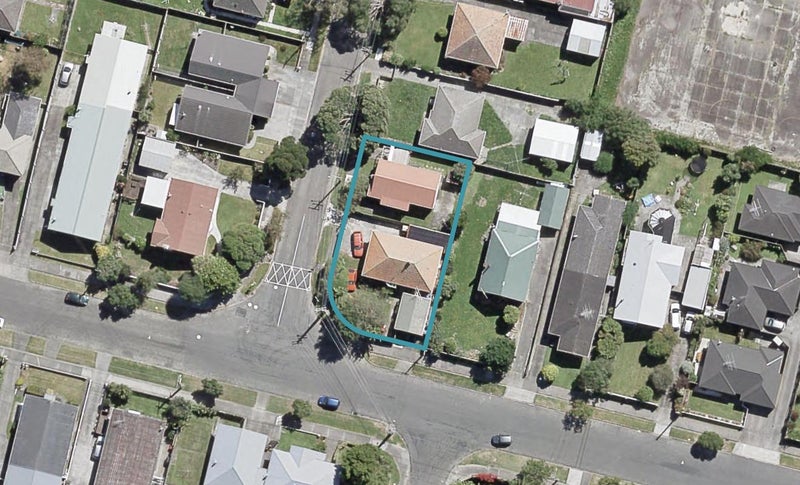 1/21 Porutu Street, Fairfield, Lower Hutt - Carousel 1