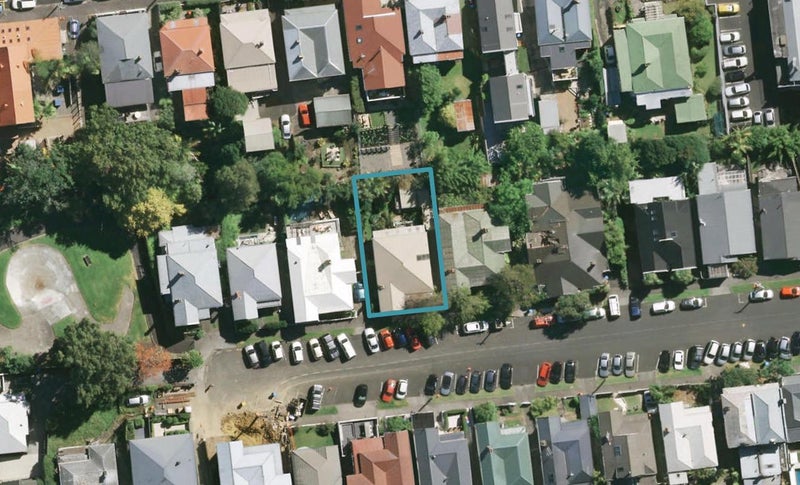 11 Tole Street, Ponsonby, Auckland - Carousel 1