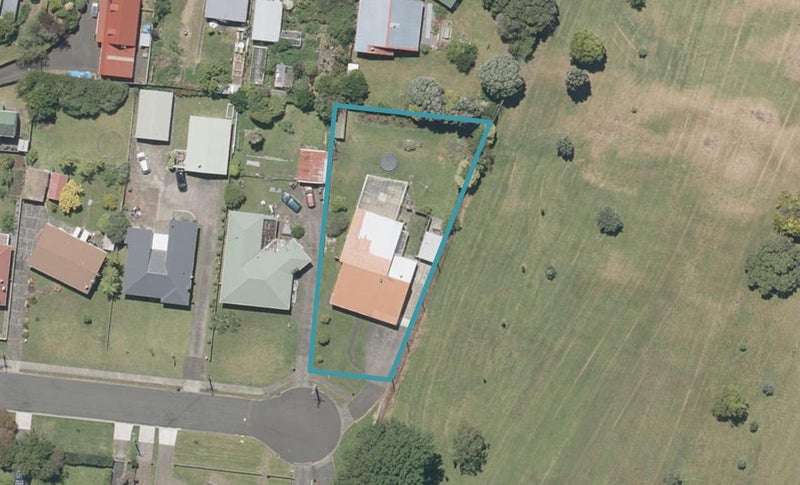 32 Nikau Street, Tawhero, Whanganui - Carousel 1