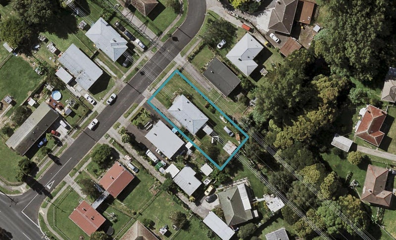 34 Ingram Crescent, Otara, Auckland - Carousel 1