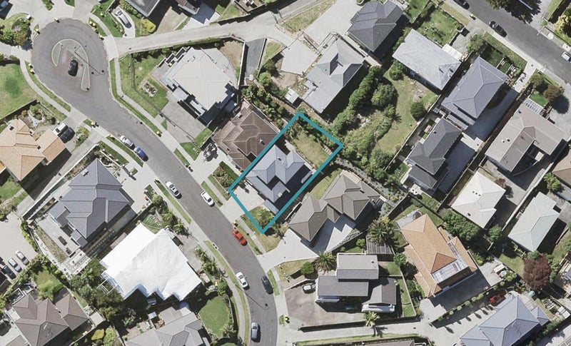 47 Ballymore Drive, Pinehill, Auckland - Carousel 1