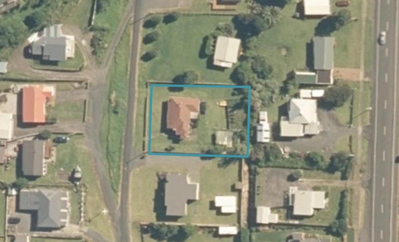 7 Tainui Street, Mōkau - Carousel 1