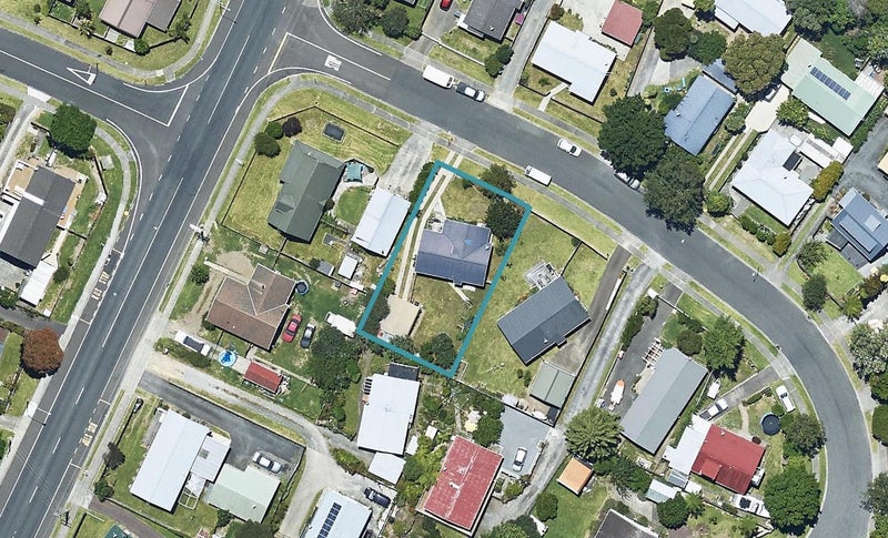 3 Kaimai Place, Hairini, Tauranga - Carousel 1