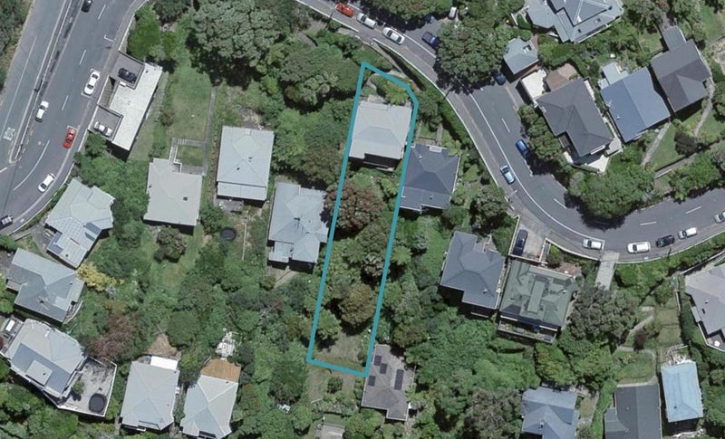 21 Plunket Street, Kelburn, Wellington - Carousel 1