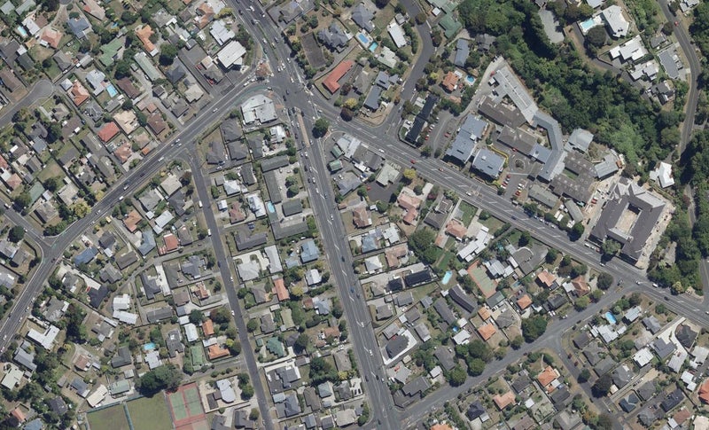 452 Ulster Street, Beerescourt, Hamilton - Carousel 1