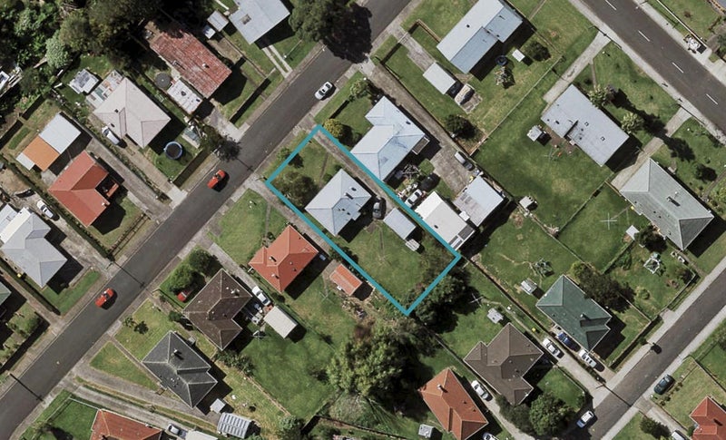 6 Cooper Crescent, Otara, Auckland - Carousel 1