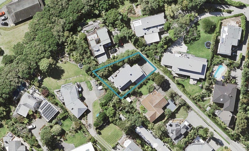 166A Aberdeen Road, Campbells Bay, Auckland - Carousel 1