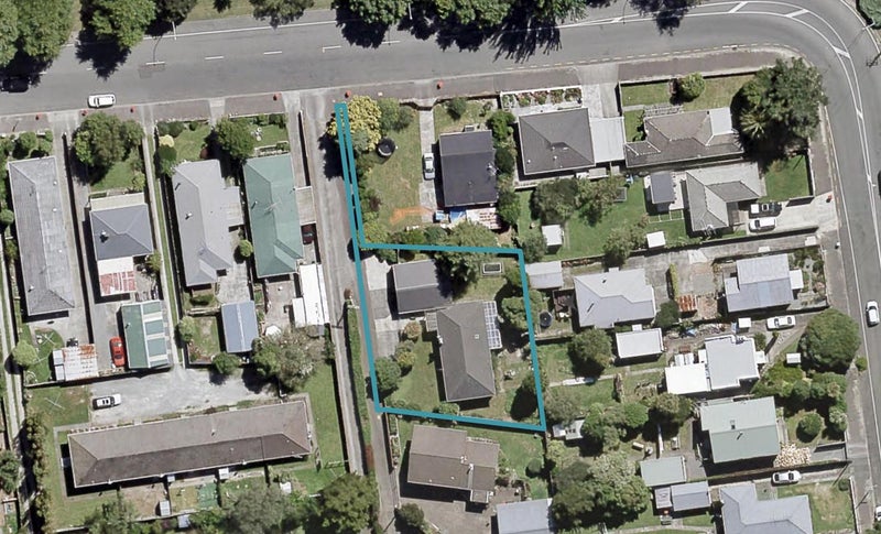 38 Riverbank Street, Ebdentown, Upper Hutt - Carousel 1