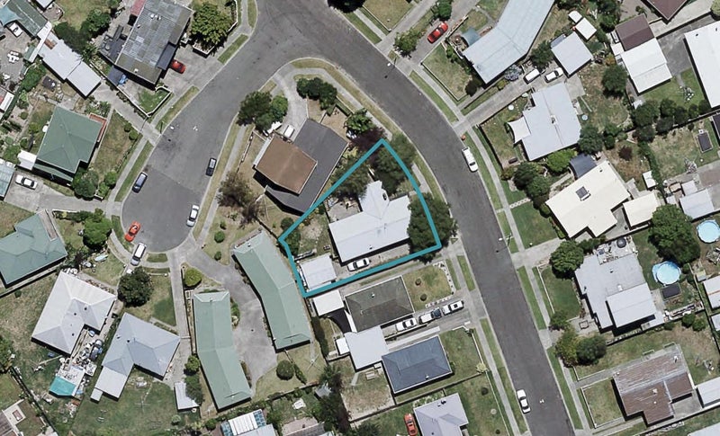 10 Shortland Street, Tamatea, Napier - Carousel 1