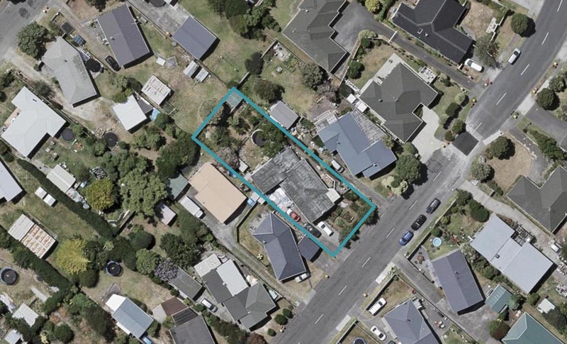 71 Michael Road, Paraparaumu Beach, Paraparaumu - Carousel 1