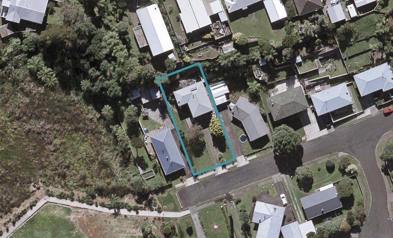 18 Nash Street, Marfell, New Plymouth - Carousel 1