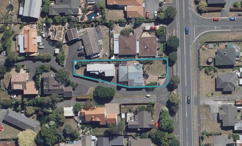 140 Pembroke Street, Hamilton Lake, Hamilton - Carousel 1