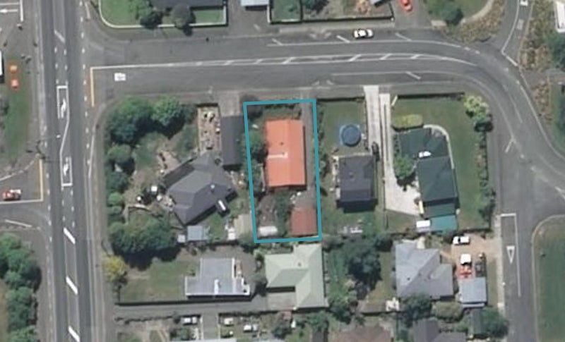 1 Gladstone Road, Woodend, Woodend - Carousel 1
