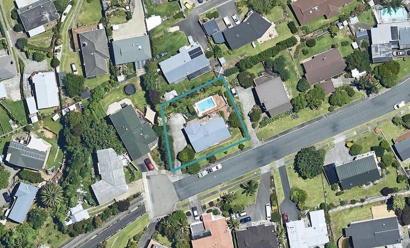 17 Lebanon Street, Judea, Tauranga - Carousel 1