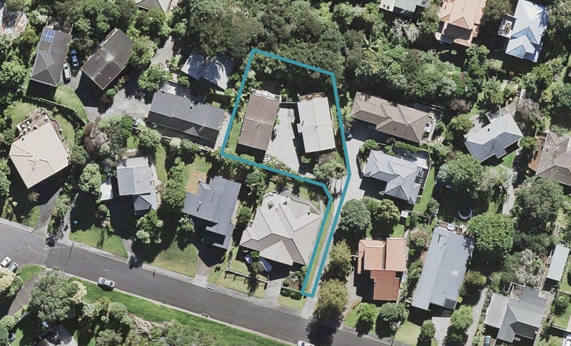 1/31 Radiata Lane, Chatswood, Auckland - Carousel 1