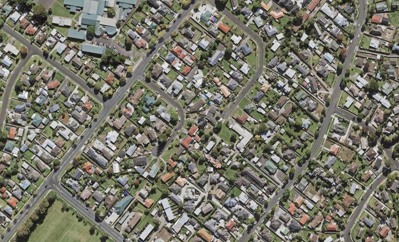 14 Treagon Place, Papatoetoe, Auckland - Carousel 1