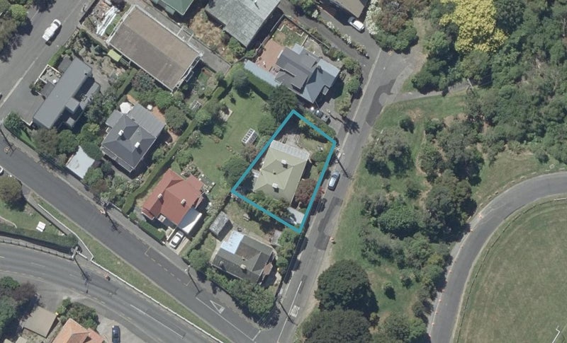 26 Stonelaw Terrace, Maori Hill, Dunedin - Carousel 1