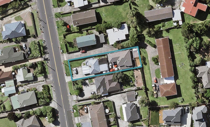 27 Church Crescent, Panmure, Auckland - Carousel 1