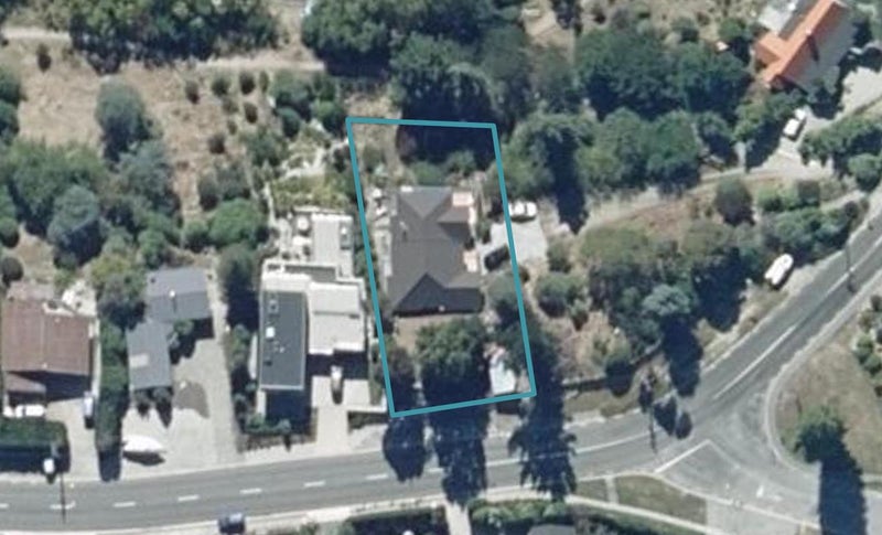 669 Peninsula Road, Kelvin Heights, Queenstown - Carousel 1