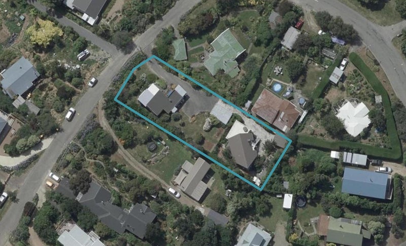2/2 Te Papau Crescent, Diamond Harbour, Diamond Harbour - Carousel 1