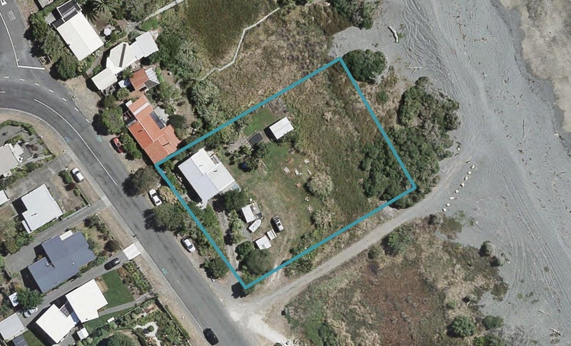 77 Beach Road, Haumoana, Haumoana - Carousel 1