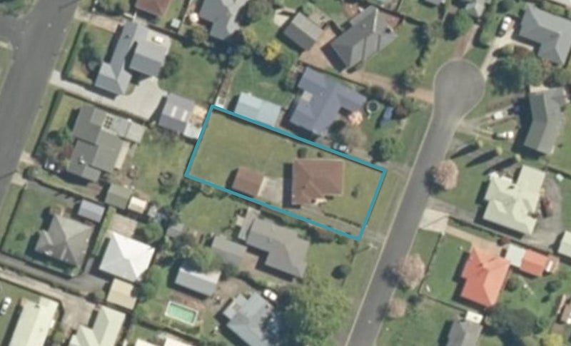 14 Glover Street, Leamington, Cambridge - Carousel 1
