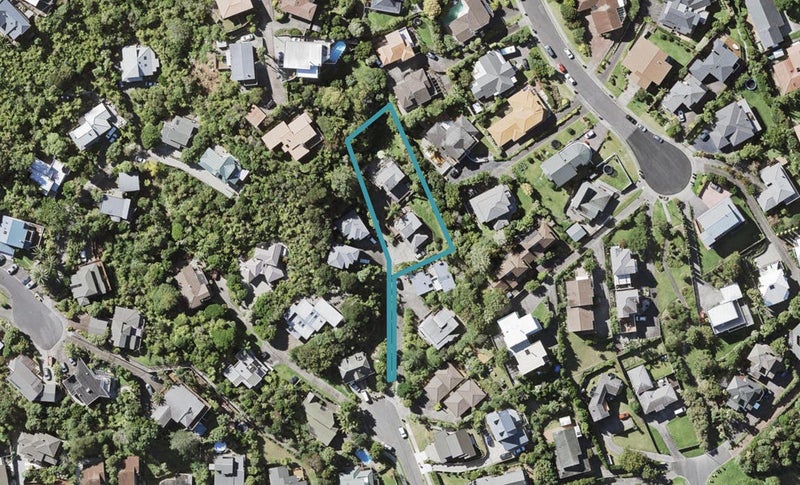 1/9 Stitchbird Close, Murrays Bay, Auckland - Carousel 1
