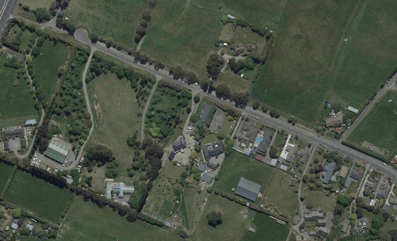 517 Avonhead Road, Avonhead, Christchurch - Carousel 1