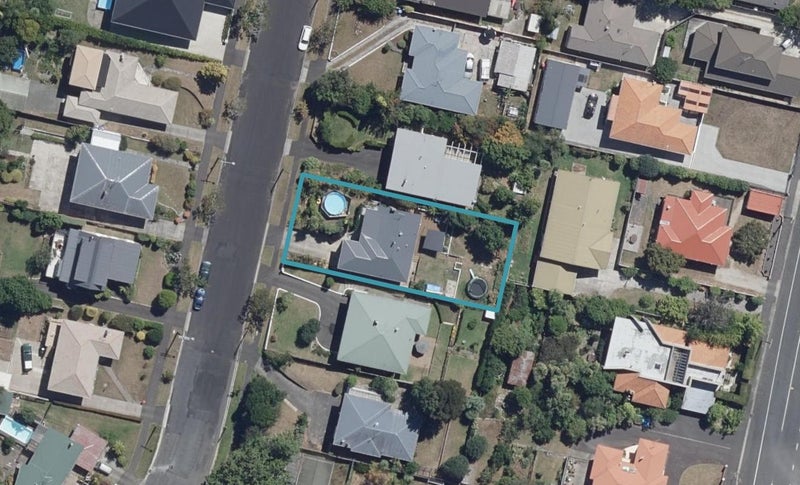 22 Kakanui Avenue, Hillcrest, Hamilton - Carousel 1