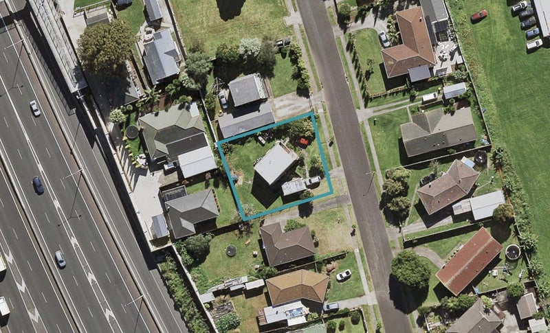 5 Ashmore Place, Favona, Auckland - Carousel 1