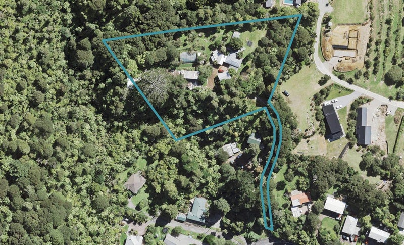 359 Huia Road, Titirangi, Auckland - Carousel 1