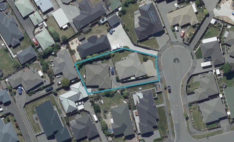 2/3 Noosa Place, North New Brighton, Christchurch - Carousel 1